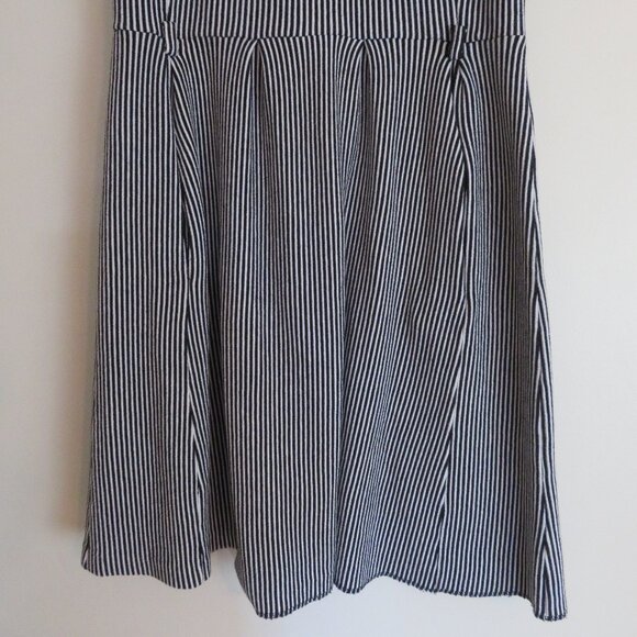 Elle | Size 14 | Black White Stripes Fit & Flare Sleeveless Dress Beetlejuice - Picture 3 of 11